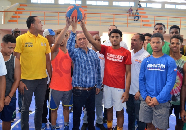 CORAASAN realiza festivales deportivos