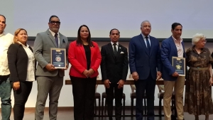 DIGEIG reconoce a Coraasan por lograr objetivos en 5ta campa&ntilde;a Dominicana Sin Corrupci&oacute;n