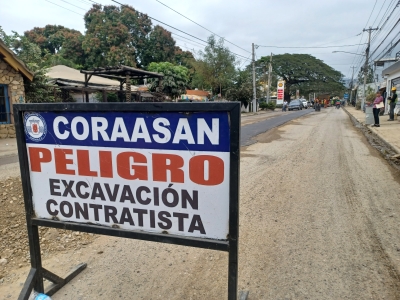 Coraasan asfalta primeros tramos intervenidos del colector en carretera Gregorio Luperón