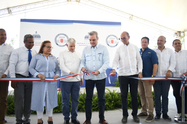 Presidente Abinader inaugura rehabilitada Planta de Tratamiento Noriega II y otras obras de agua potable