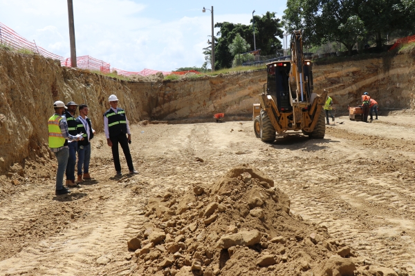 Coraasan construye cisterna  beneficiar&aacute; a 145 mil usuarios de Tamboril, Pu&ntilde;al y Licey
