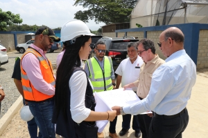 Coraasan avanza trabajos proyectos de saneamiento en Santiago
