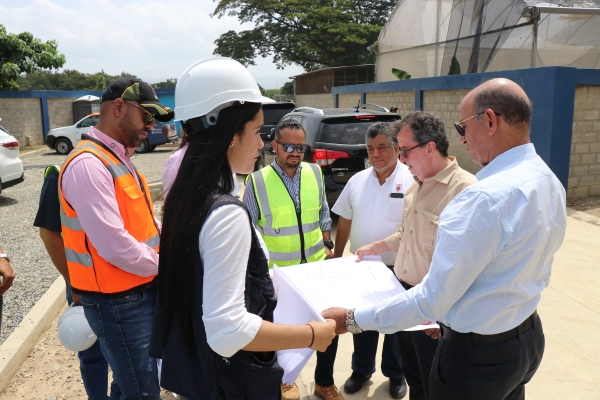 Coraasan avanza trabajos proyectos de saneamiento en Santiago