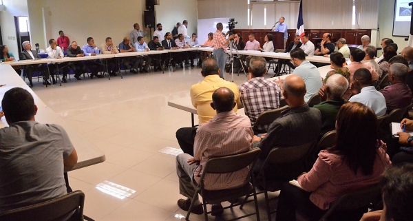 CORAASAN presenta programa para la provincia de Santiago