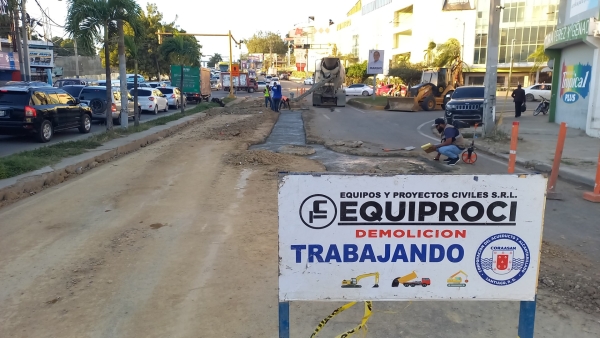 En fase final etapa II ampliaci&oacute;n colector aguas residuales ave. 27 de Febrero