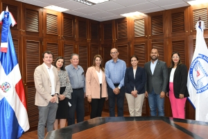 Estudio revela ciudadanos de Santiago consumen tres veces m&aacute;s agua que la media de Latinoam&eacute;rica