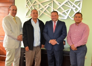 El Ing. Silvio Antonio Dur&aacute;n Rodr&iacute;guez en el d&iacute;a de hoy reunido con el Lic. Juan Carlos Ortiz
