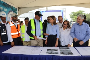 Vicepresidenta destaca sustituci&oacute;n colector aguas residuales avenida 27 de Febrero aumentar&aacute; capacidad de recolecci&oacute;n